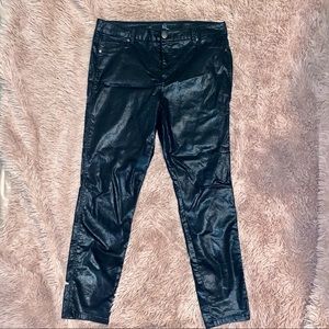 Nordstrom 1822 Denim - Faux Leather Skinny Pants - Size 31- Shiny Black